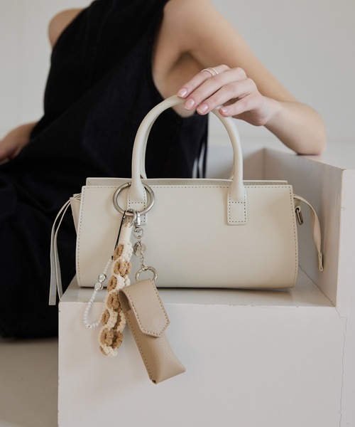 WILLFULLY（ウィルフリー）の「cylinder real leather mulch bag