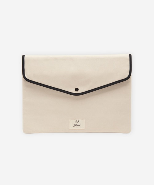 Maison Kitsune（メゾンキツネ）の「COMPUTER POUCH CAFE KITSUNE（PC