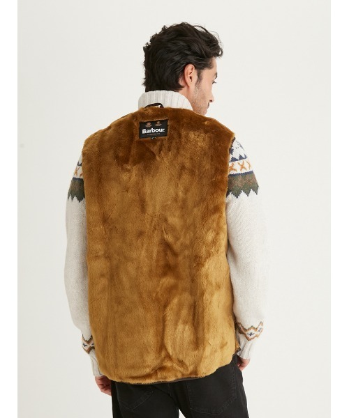 Barbour（バブアー）の「フロントジップ ファー ライナー ベスト