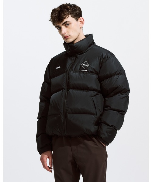 F.C.Real Bristol（エフシーレアルブリストル）の「STAND COLLAR DOWN