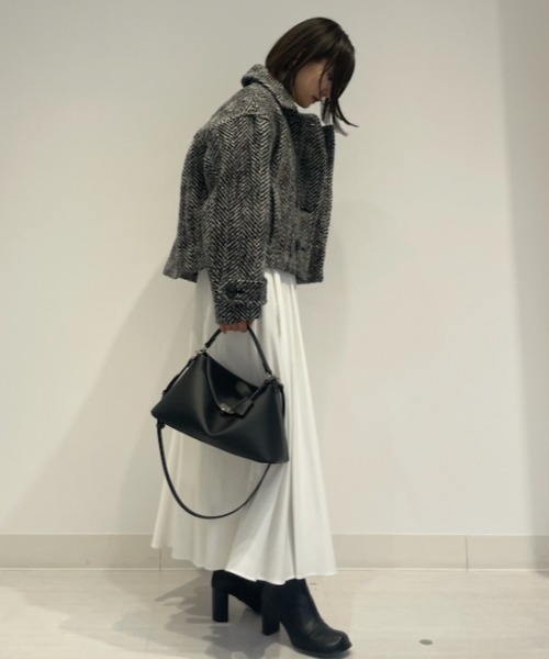 Mila Owen（ミラオーウェン）の「ショート丈リバーダブルコート