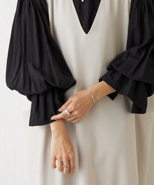 LIVETART（リヴェタート）の「《LIVETART》 ギャザーカフスシャツ