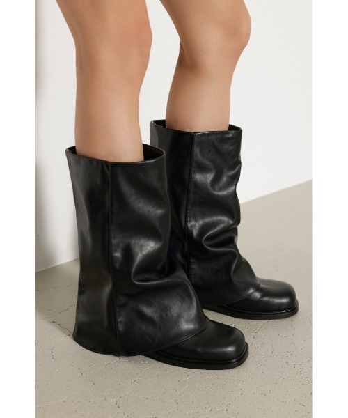 LAGUA GEM（ラグアジェム）の「COVERED MIDDLE ブーツ（ブーツ）」 - WEAR