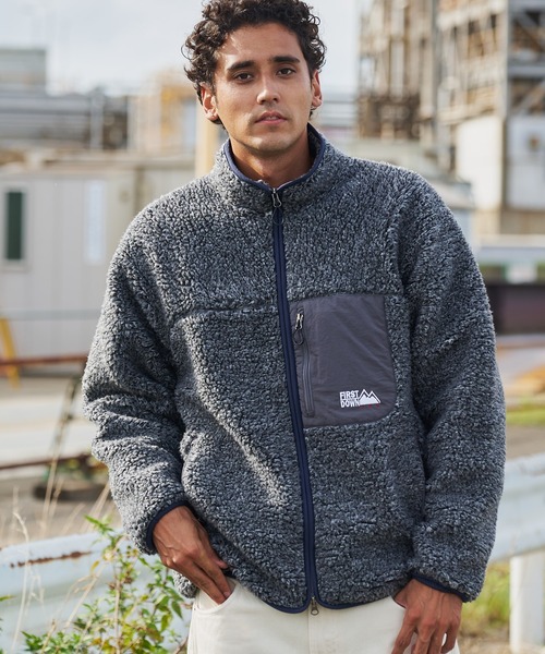 FIRST DOWN（ファーストダウン）の「ボア フリースジャケット