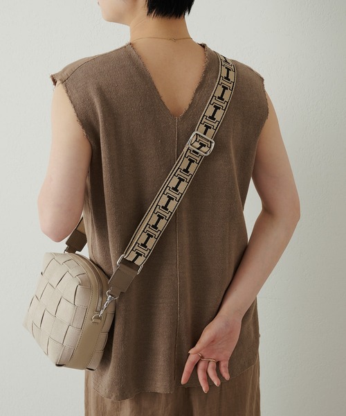 IACUCCI（イアクッチ）の「ベルタ S CANVAS（ショルダーバッグ）」 - WEAR