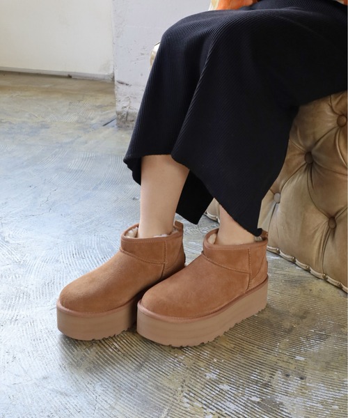 UGG（アグ）の「【UGG】アグ Classic Ultra Mini Platform