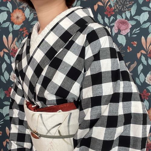 ナチュラルな風合いのチェック柄木綿着物 着物 花鹿 kajika 通販