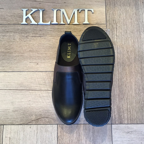 軽くて柔らか♪ ゴムバンド牛革スリッポン(BL）底材黒 スリッポン