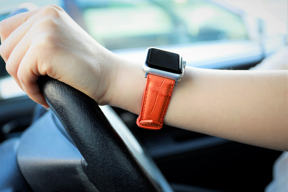 新作】高級革使用Apple Watch クロコダイル革 ワニ革 バンド 時計