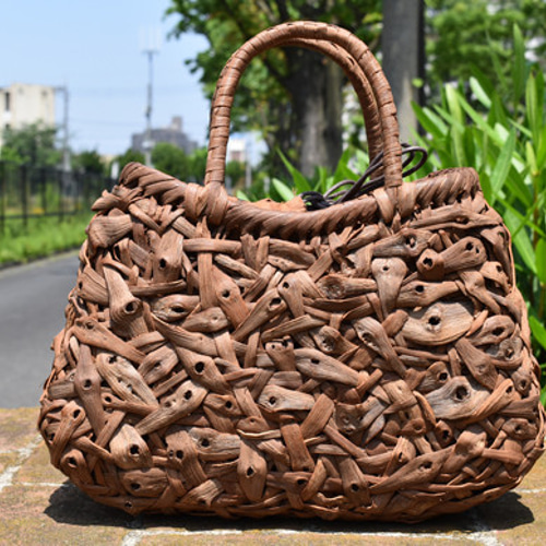 山葡萄籠バッグ | 太め乱れ編み | (約)最大幅32cm×奥行12cm×中央部高さ