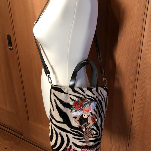 ロラライハリス 刺繍 バケツバッグ バケツバッグ minylog(刺繍で紡ぐ