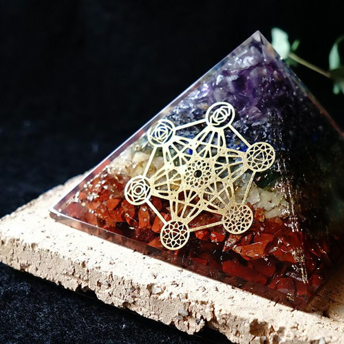 セブンチャクラストーン メタトロンキューブ 神聖幾何学 ピラミッド