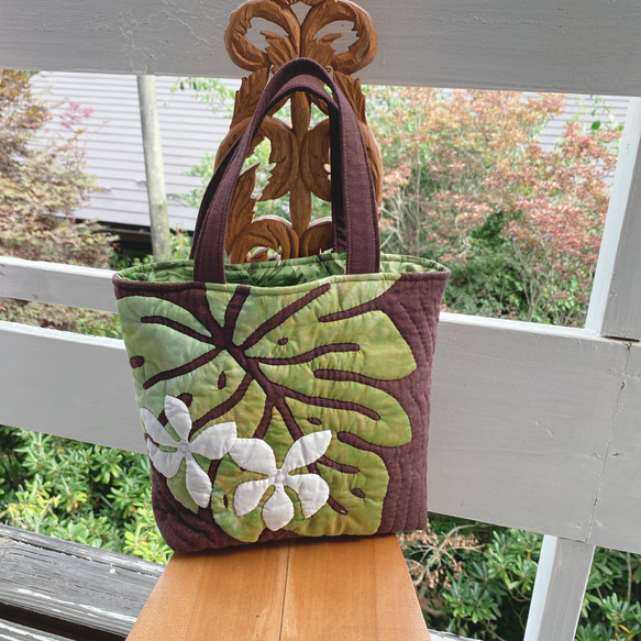 大きなモンステラ☆ハワイアンキルトのパッチワークトートバッグ