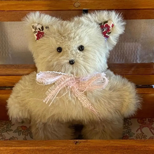 ハンドメイドぬいぐるみKiki薄緑色の猫ちゃん ☆アードドル 03