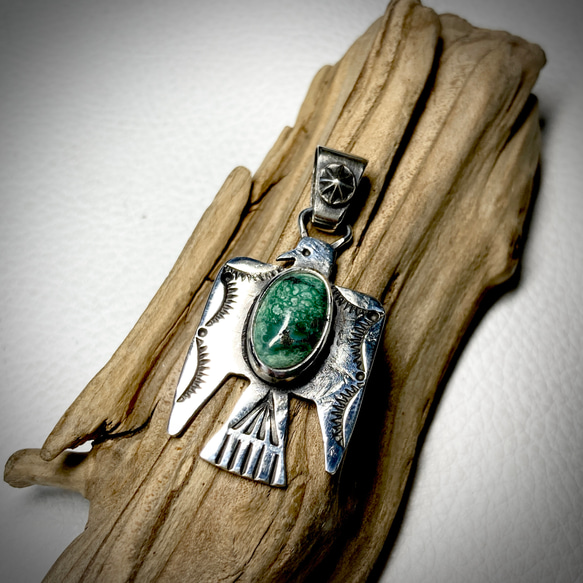 サンダーバード ターコイズ シルバーネックレス ペンダント