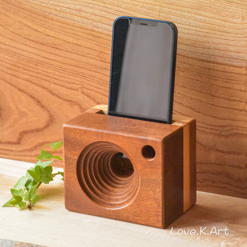 大人気！ 地球（環境）に優しい 木製 スマホスピーカー マホガニー