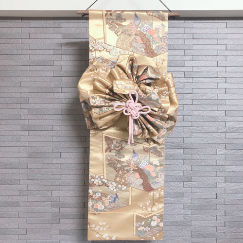 帯をリメイクした飾り結びのあるタペストリー 生地 Blue Bee 通販