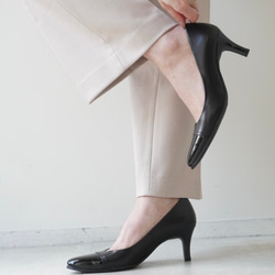 セレモニーにも☆エナメルコンビパンプス つま先切り替えパンプス 黒