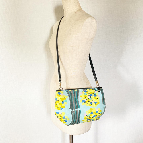 ミナ ペルホネン ハンドメイド ショルダーバッグ ラウンドポーチバッグ