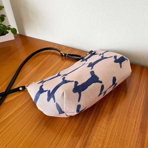 ミナ ペルホネン ハンドメイド ショルダーバッグ ラウンドポーチバッグ