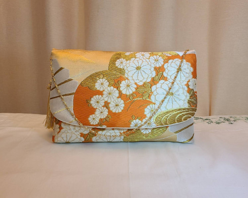 c26b985e8f16961757a258b11017ee