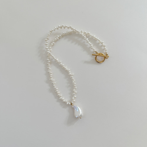 ベビー淡水バロックパールネックレス チャーム付き 真珠 結婚式