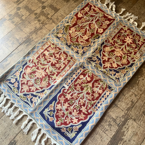 30%Off】カシミールの手刺繍ラグ カーペット・絨毯・ラグ・マット