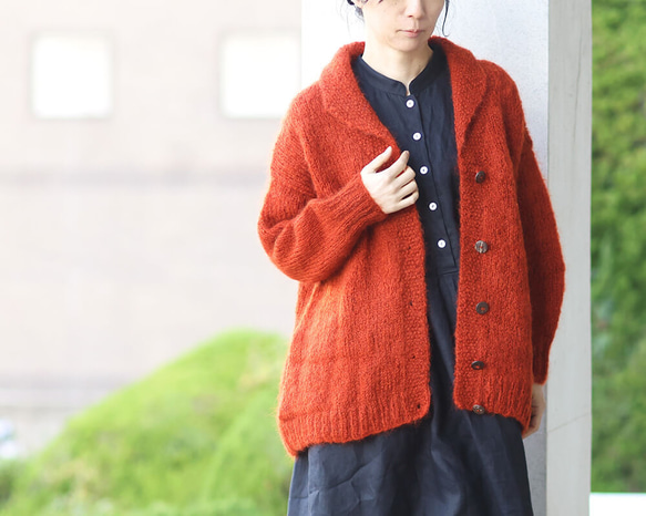 ふんわり軽いリアルモヘア 手編みジャケット 襟付きニットカーディガン