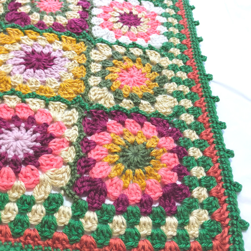 ブランケット グラニースクエア くすみグリーン かぎ編み 編み物