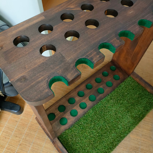 ゴルフクラブスタンド15本＋8(前立てかけ)【完成品】フェルト＆人口芝