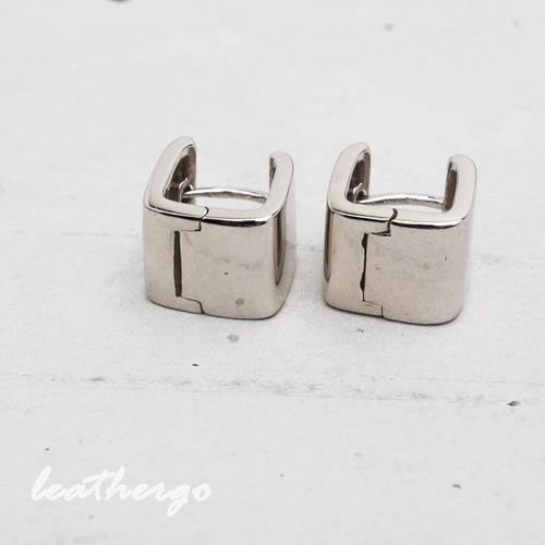 両耳 シルバー925 太め フープピアス スクエア ワイドピアス 金属