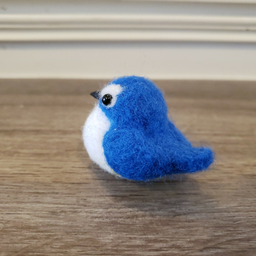 羊毛フェルト 置物 幸せの青い鳥 ルリビタキ f00052 羊毛フェルト