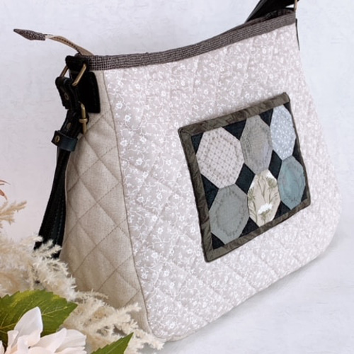 パッチワークバッグ作成キット/オクタゴンフラワーのショルダーバッグ