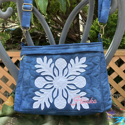 ハワイアンキルト ショルダーバックタイプB 白ネイビー ショルダー