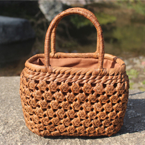 98309 薔薇バラ編み 山葡萄 籠 再入荷 最高 かご バッグ コンパクト