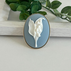 エレガントなすずらん♡カメオ/ブローチ・ペンダントの2通りに使え