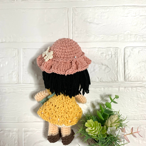 あみぐるみ・小さな女の子 (ちぃちゃん)・ぷっくりほっぺ・レトロ