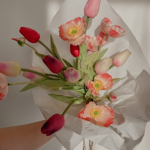 チューリップ ウェディングブーケ 花束 フォトウェディングや前撮りに