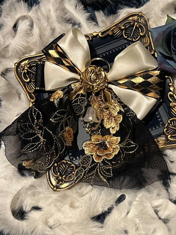 バッグチャーム リボン 金 黒 白 ハンドメイド バッグチャーム 赤まふ