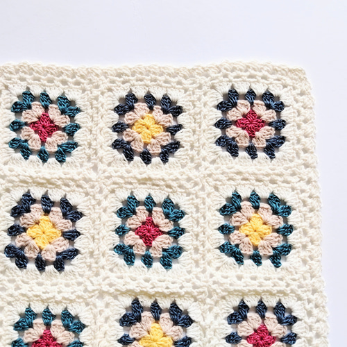 グラニースクエア編み マルチカバー&フリーマット コットン レッド