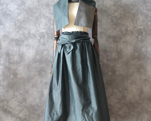 くま子様ご購入＊【一点モノ】大島紬 着物リメイク ギャザー スカート