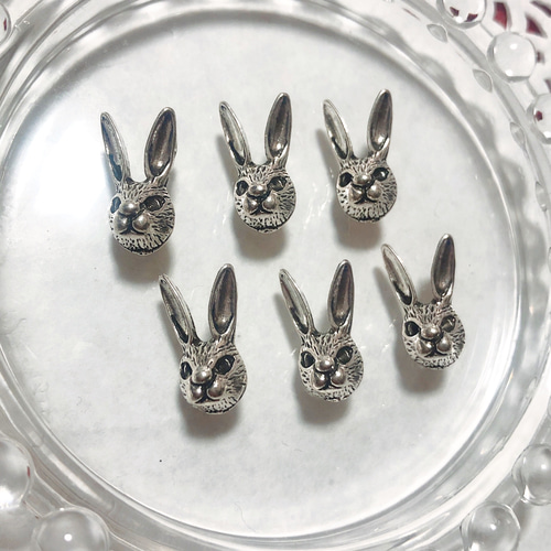 10個 シルバー うさぎ フェイス アニマル 顔 パーツ チャーム アモール
