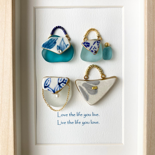 グレーの花びらのシー陶器のバッグ・シーグラスアート その他置物 青い