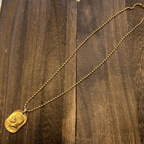 USAケネディハーフダラー銀貨 ドッグタグネックレス 金18kメッキ仕上げ