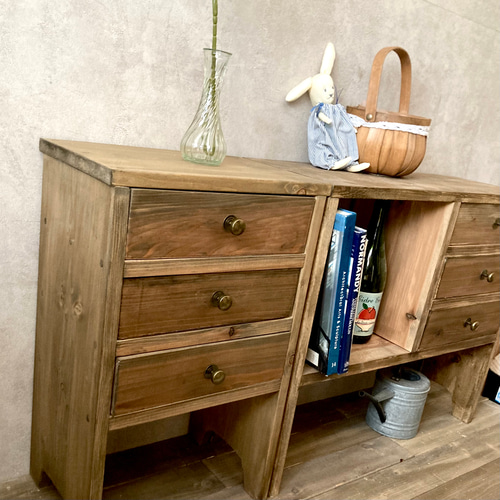 チェストとキャビネットのセット】北欧 アンティーク風 四つ脚3段