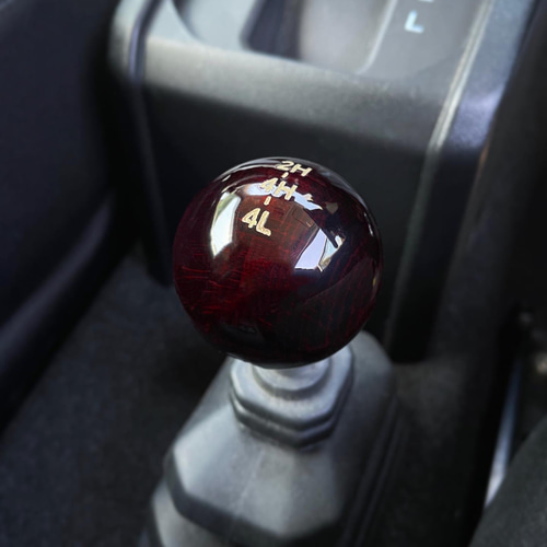 JB64/JB74ジムニー トランスファーノブ丸型 艶あり 木材・板 yubism