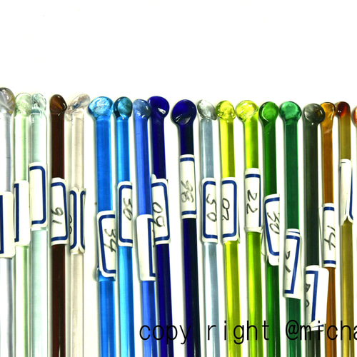 モレッティのガラス棒 透明系 GLASS ROD TR-24色24本10CM ＃トンボ玉