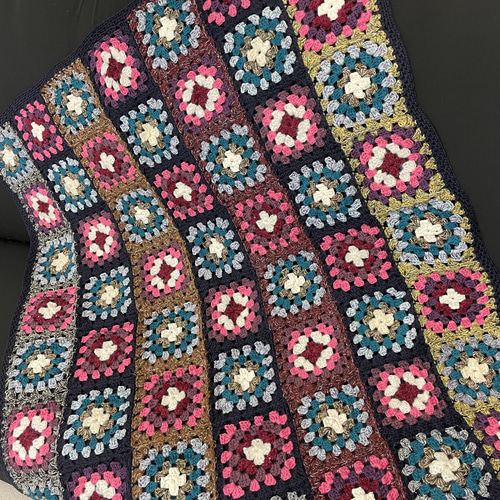 送料無料】手編み モチーフ ブランケット カラフル ラメ入り ひざ掛け