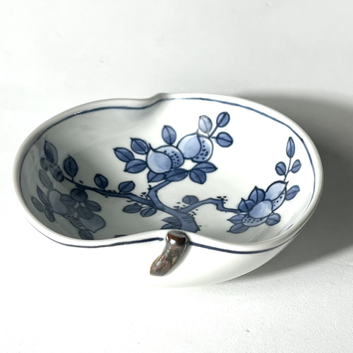 桃尽くし小鉢 形は実・絵柄は桃の木 京焼 染付磁器【春の新作】 お椀