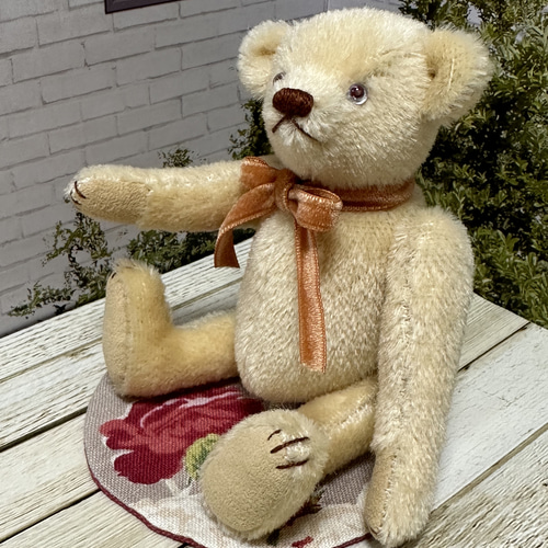 ミニチュア テディベア 手のひらサイズ(送料無料キャンペーン中です